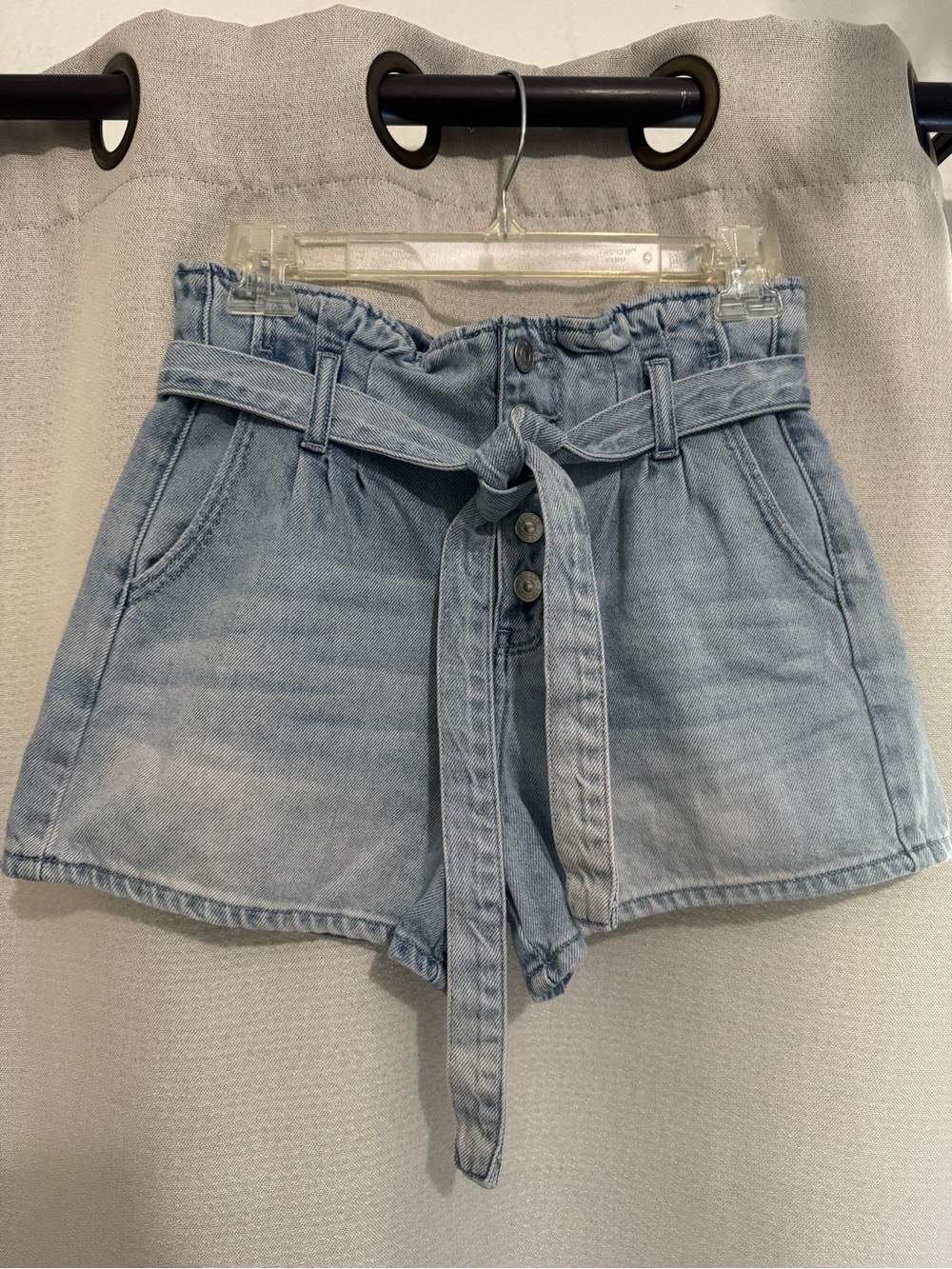 American Eagle Outfitters Light Blue Paperbag Tie-Waist Denim Shorts